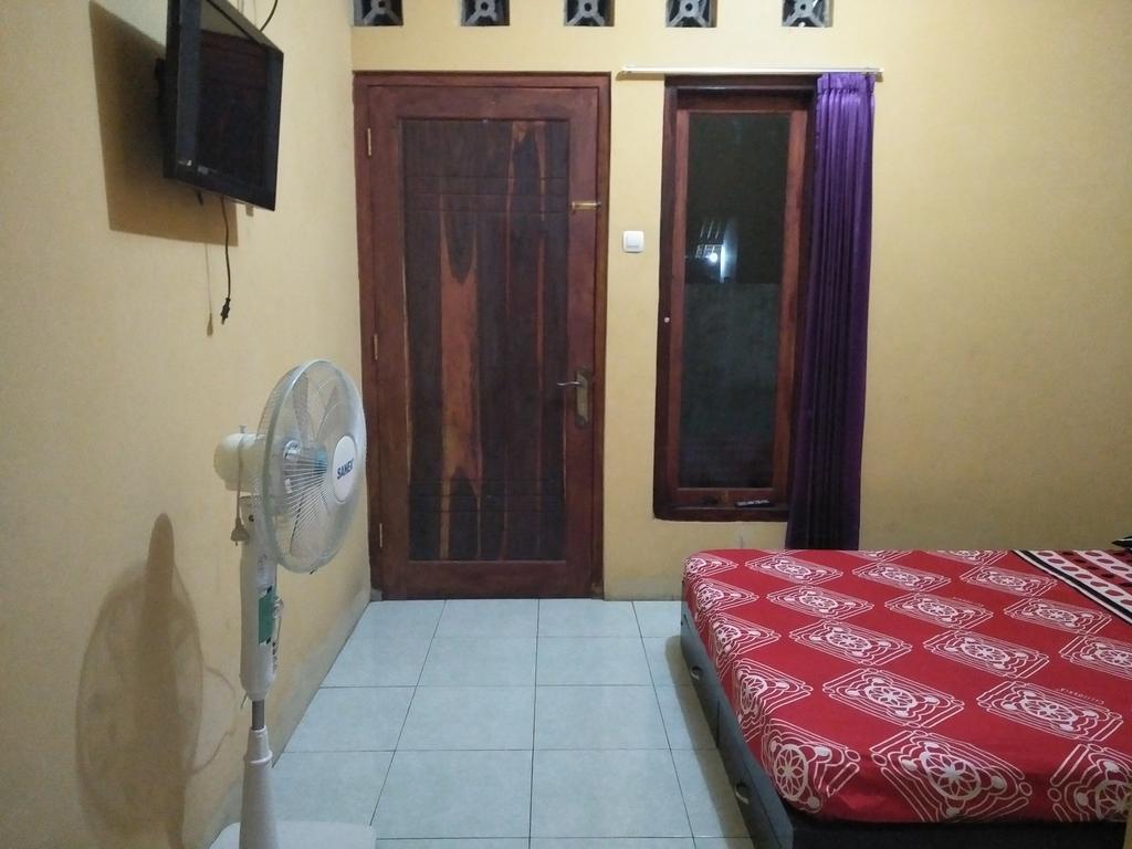 Homestay 77 Borobudur Magelang Exterior photo